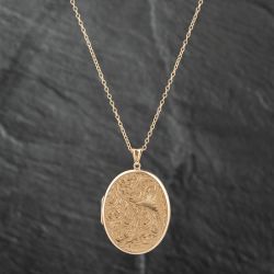 Second Hand 9ct Yellow Gold Hand Engraved Large Oval Locket Pendant & 19 Inch Trace Chain 41142270