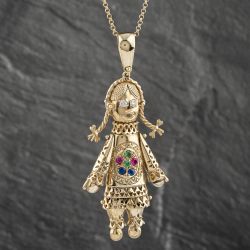 Second Hand 9ct Yellow Gold Cubic Zirconia Large Heavy Ragdoll Pendant & 24 Inch Belcher Chain 41142356
