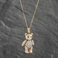 Second Hand 9ct Yellow Gold Cubic Zirconia Teddy Pendant & 18 Inch Curb Chain 41142362