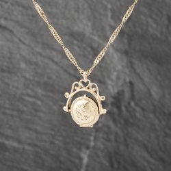 Second Hand 9ct Yellow Gold Round Swivel Locket Pendant & 26 Inch Curb Chain 41142408
