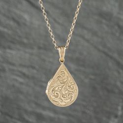 Second Hand 9ct Yellow Gold Foliate Hand Engraved Pear Shaped Locket Pendant & 18 Inch Belcher Chain 41142464