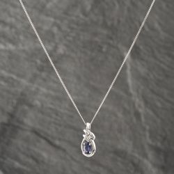 Second Hand 9ct White Gold Tanzanite & Cubic Zirconia Oval Pendant & 16 Inch Curb Chain 41142578