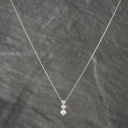 Second Hand 9ct White Gold Cubic Zirconia Heart Triple Dropper Pendant & 18 Inch Curb Chain 41142587