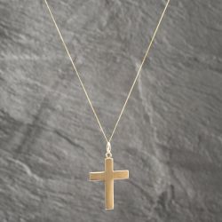 Second Hand 9ct Yellow Gold Plain Polished Cross Pendant & 18 Inch Curb Chain 41142597