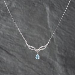 Second Hand 9ct White Gold Blue Topaz & 0.05ct Diamond Pendant & 16 Inch Curb Chain 41142628