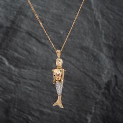 Second Hand 9ct Yellow Gold Cubic Zirconia Mermaid Pendant & 20 Inch Curb Chain 41142680