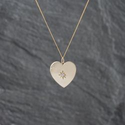 Second Hand 9ct Yellow Gold Cubic Zirconia Heart Pendant & 18 Inch Curb Chain 41142707
