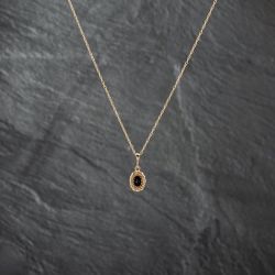 Second Hand 9ct Yellow Gold Sapphire & Diamond Oval Cluster Pendant & 18 Inch Prince Of Wales Chain 41142723