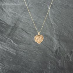 Second Hand 9ct Yellow Gold Heart Engraved Locket Pendant & 18 Inch Curb Chain 41142749