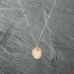 Second Hand 9ct Yellow Gold Oval Hand Engraved Locket Pendant & 18 Inch Curb Chain 41142762