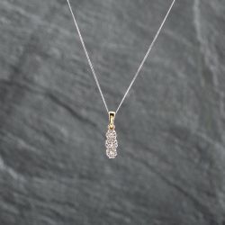 Second Hand 18ct Two Colour Gold 0.10ct Brilliant Cut Diamond Three Stone Gemstone Pendant & 18 Inch Curb Chain 41142821