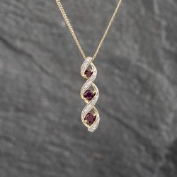 Second Hand 9ct Yellow Gold Ruby & Diamond Swirl Pendant & 18 Inch Curb Chain 41142851