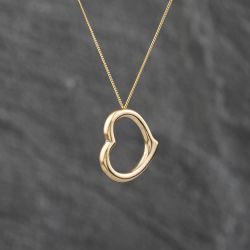 Second Hand Yellow Gold Open Heart Pendant & 18 Inch Curb Chain 41142854