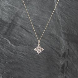 Second Hand 9ct Two Colour Gold Diamond Claw Set Mixed Cut Spray Cluster Pendant & 18 Inch Curb Chain 41142909