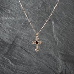 Second Hand 9ct Yellow Gold Garnet Filigree Cross Pendant & 20 Inch Curb Chain 41142921