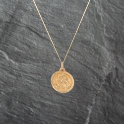 Second Hand 9ct Yellow Gold Round St Christopher Pendant & 18 Inch Curb Chain 41143068