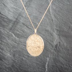 Second Hand 9ct Yellow Gold Large Oval Hand Engraved Locket Pendant & 16 Inch Curb Chain 41143080