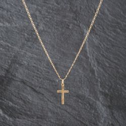 Second Hand 9ct Yellow Gold Hand Engraved Cross Pendant & 18 Inch Curb Chain 41143082