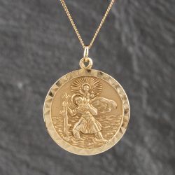 Second Hand 9ct Yellow Gold Round St Christopher Pendant & 16 Inch Curb Chain 41143126