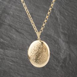 Second Hand 9ct Yellow Gold Engraved Oval Locket Pendant & 17 Inch Belcher Chain 41143138
