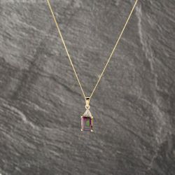 Second Hand Yellow Gold Mystic Topaz & 0.01ct Diamond Pendant & 18 Inch Curb Chain 41143173