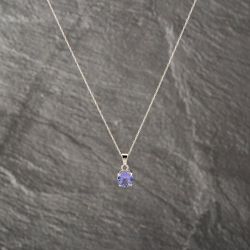 Second Hand 9ct White Gold Tanzanite Pendant & 18 Inch Prince Of Wales Chain 41143177