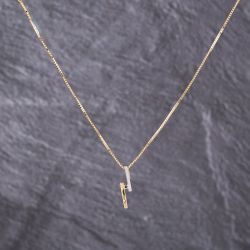 Second Hand 9ct Yellow Gold 0.02ct Brilliant Cut Double Bar Dropper Pendant & 18 Inch Box Chain 41143187