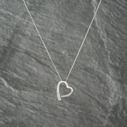 Second Hand 9ct White Gold 0.02ct Diamond Set Open Heart Pendant & 18 Inch Curb Chain 41143213