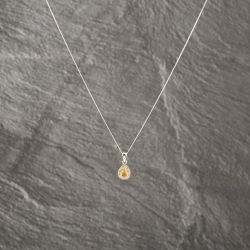 Second Hand 9ct White Gold Citrine & 0.05ct Diamond Pearshaped Dropper Pendant & 18 Inch Curb Chain 41143225