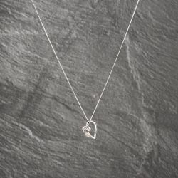 Second Hand 9ct White Gold Cubic Zirconia Heart Slider Pendant & 18 Inch Curb Chain 41143227