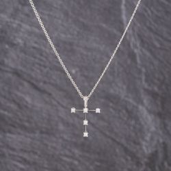 Second Hand 9ct White Gold 0.19ct Brilliant Cut Diamond Cross Pendant & 18 Inch Curb Chain 41143263