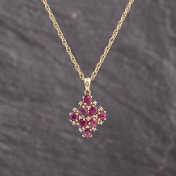 Second Hand 9ct Yellow Gold Diamond & Ruby Cluster Pendant & 24 Inch Prince Of Wales Chain 41143306