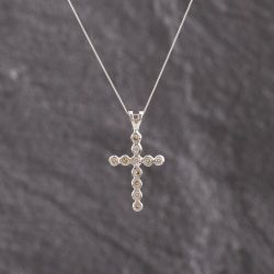 Second Hand White Gold Diamond Rubover Cross Pendant & 18 Inch Curb Chain 41143324