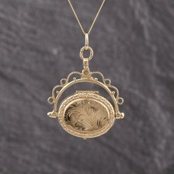 Second Hand 9ct Yellow Gold Swivel Oval Engraved Locket Pendant & 18 Inch Curb Chain 41143366