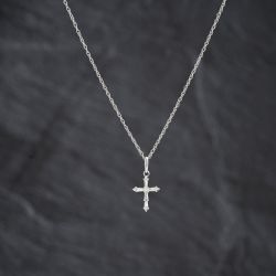 Second Hand 9ct White Gold Cubic Zirconia Small Cross Pendant & 18 Inch Prince Of Wales Chain 41143412