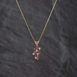 Second Hand Yellow Gold Ruby & 0.05ct Diamond Fancy Pendant & 18 Inch Curb Chain 41143459