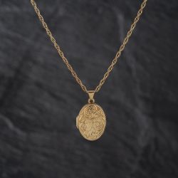 Second Hand 9ct Yellow Gold Oval Patterned Locket Pendant & 18 Inch Prince Of Wales Chain 41143499
