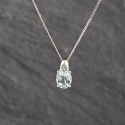 Second Hand 9ct White Gold Pale Aquamarine & Diamond Pendant & 18 Inch Curb Chain 41143569