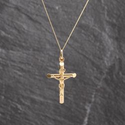 Second Hand 9ct Yellow Gold Crucifix Cross Pendant & 18 Inch Curb Chain 41143611