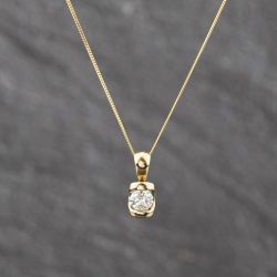 Second Hand 9ct Yellow Gold Diamond Single Stone Pendant & 18 Inch Curb Chain 41143636