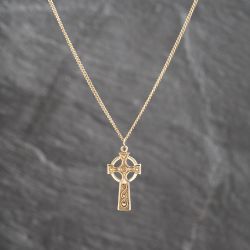 Second Hand 9ct Yellow Gold Celtic Cross Pendant & 18 Inch Curb Chain 41143654