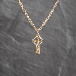 Second Hand 9ct Yellow Gold Celtic Cross Pendant & 22 Inch Prince Of Wales Chain 41143656