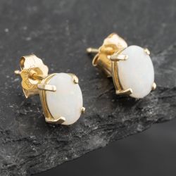Second Hand Yellow Gold 6.6mm Opal Oval Stud Earrings 41173447