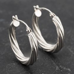 Second Hand White Gold 19mm Twist Hoop Earrings 41173461