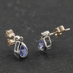 Second Hand 18ct White Gold Tanzanite & Diamond Teardrop 9mm Stud Earrings 41174292