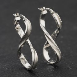 Second Hand 9ct White Gold Figure Of Eight 29mm Hoop Earrings 41174381