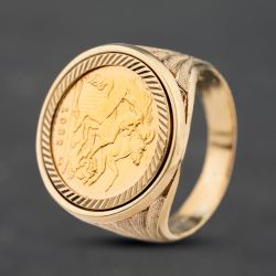 Second Hand 9ct Yellow Gold Queen Elizabeth II 1982 Half Sovereign Coin Ring 41201284BND