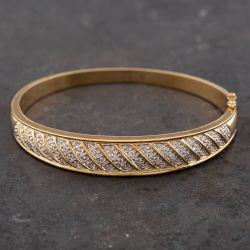 Second Hand 9ct Yellow Gold Diamond Pave Style Standard Hinged Bangle 41211114