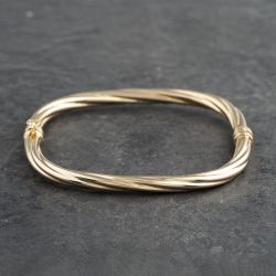 Second Hand 9ct Yellow Gold Twisted Standard Hinged Bangle 41211304