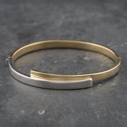 Second Hand 9ct Two Colour Gold Crossover Standard Hinged Bangle 41211319